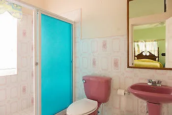 Doc'S Place - Adults Only Hotel Negril